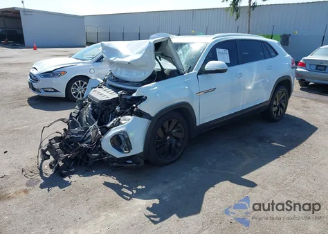 2024 Volkswagen Atlas Cross Sport 2.0T Se W/Technology from USA, damaged, VIN 1V2KE2CA2RC200205